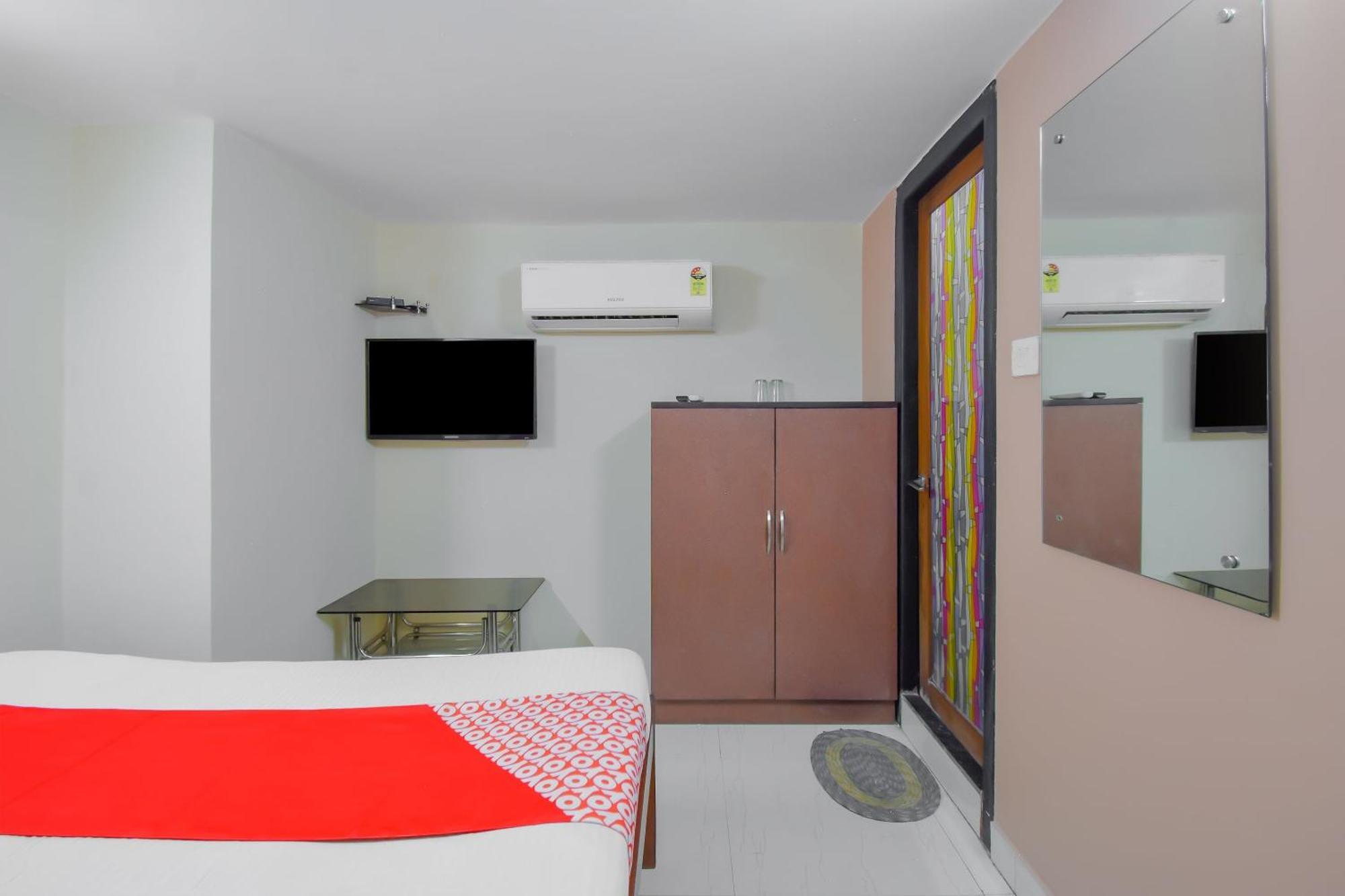 Hotel O Lindsay Inn Guest House Bara Bazar Exterior photo